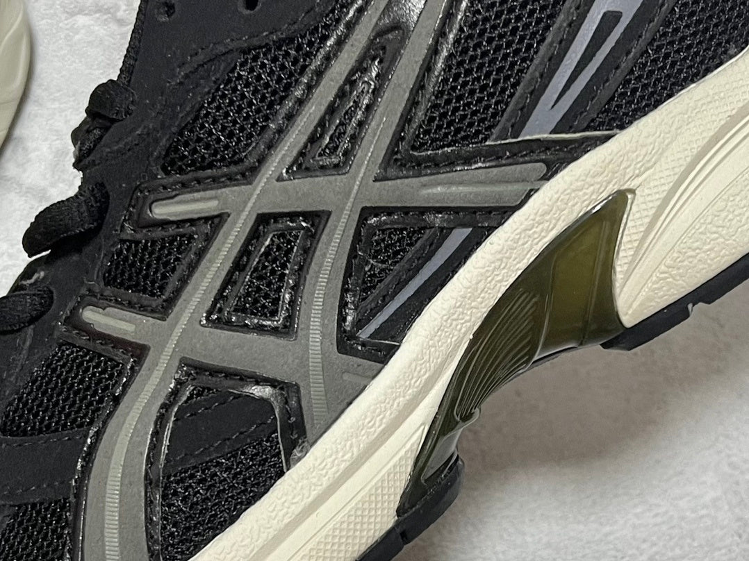 ASICS GEL-1130 'Black / Graphite Grey'