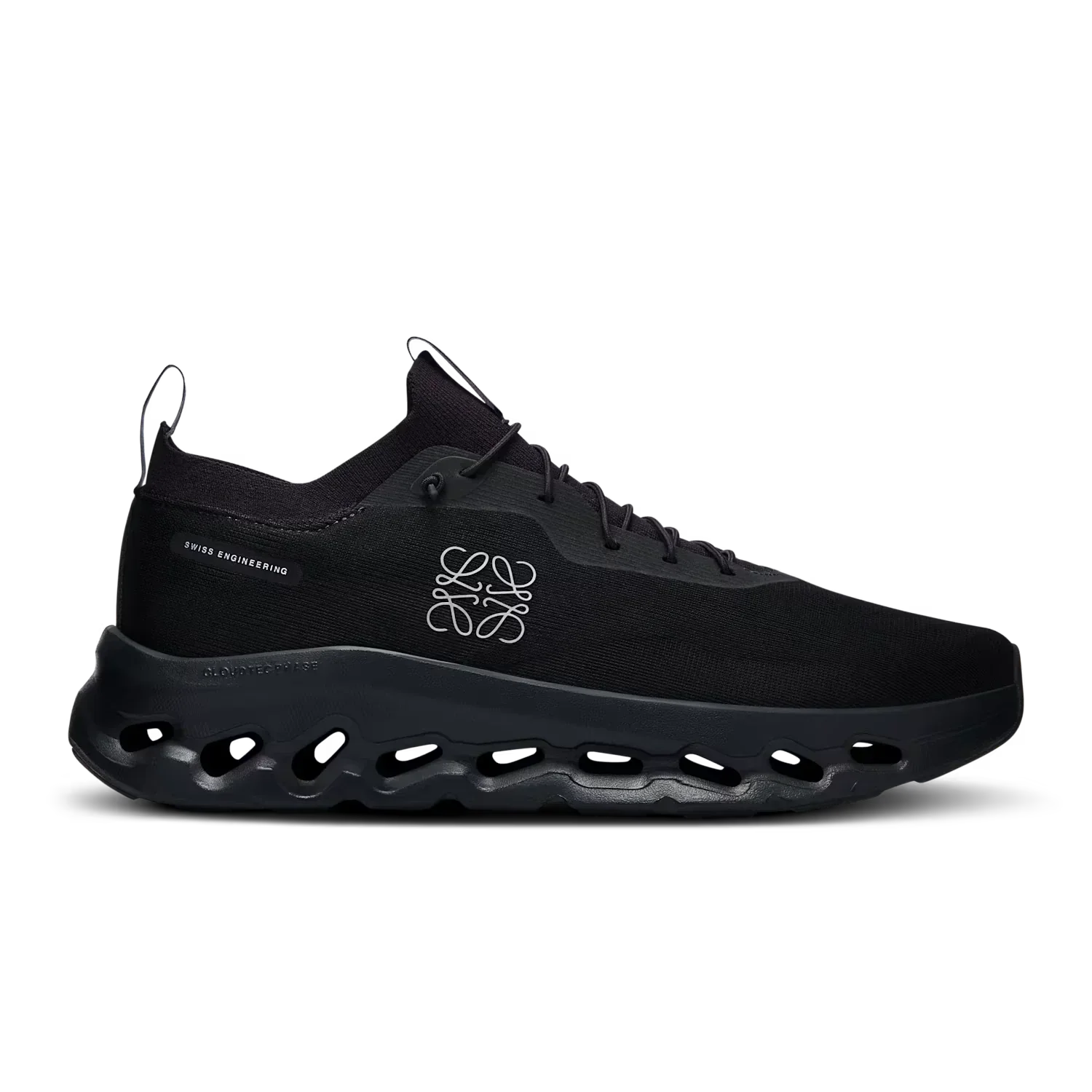 On Running Cloudtilt x Loewe All Black