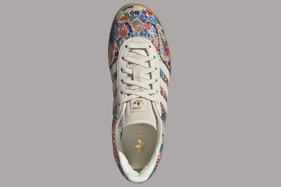 London Off-White Gold Sneakers